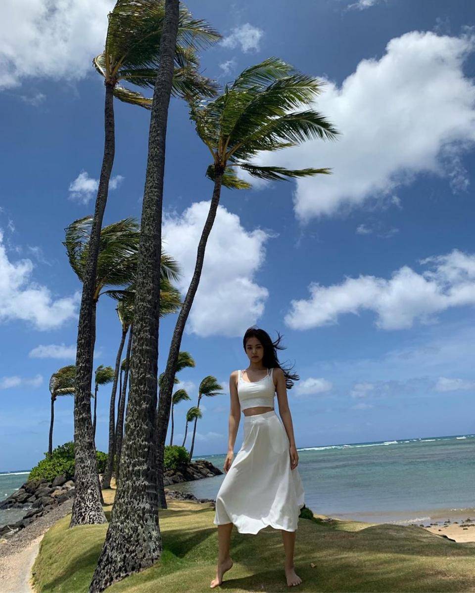 instagram.com/jennierubyjane