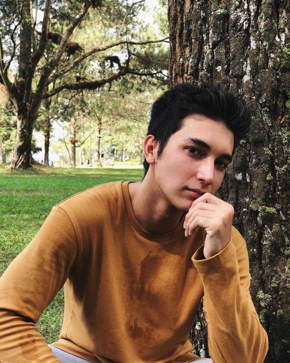 Instagram.com/juniorrobertss