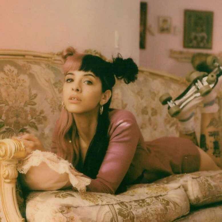 instagram.com/melanie.martinez_