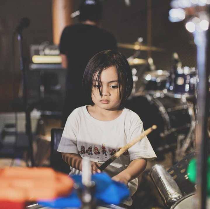 instagram.com/ayudiac/