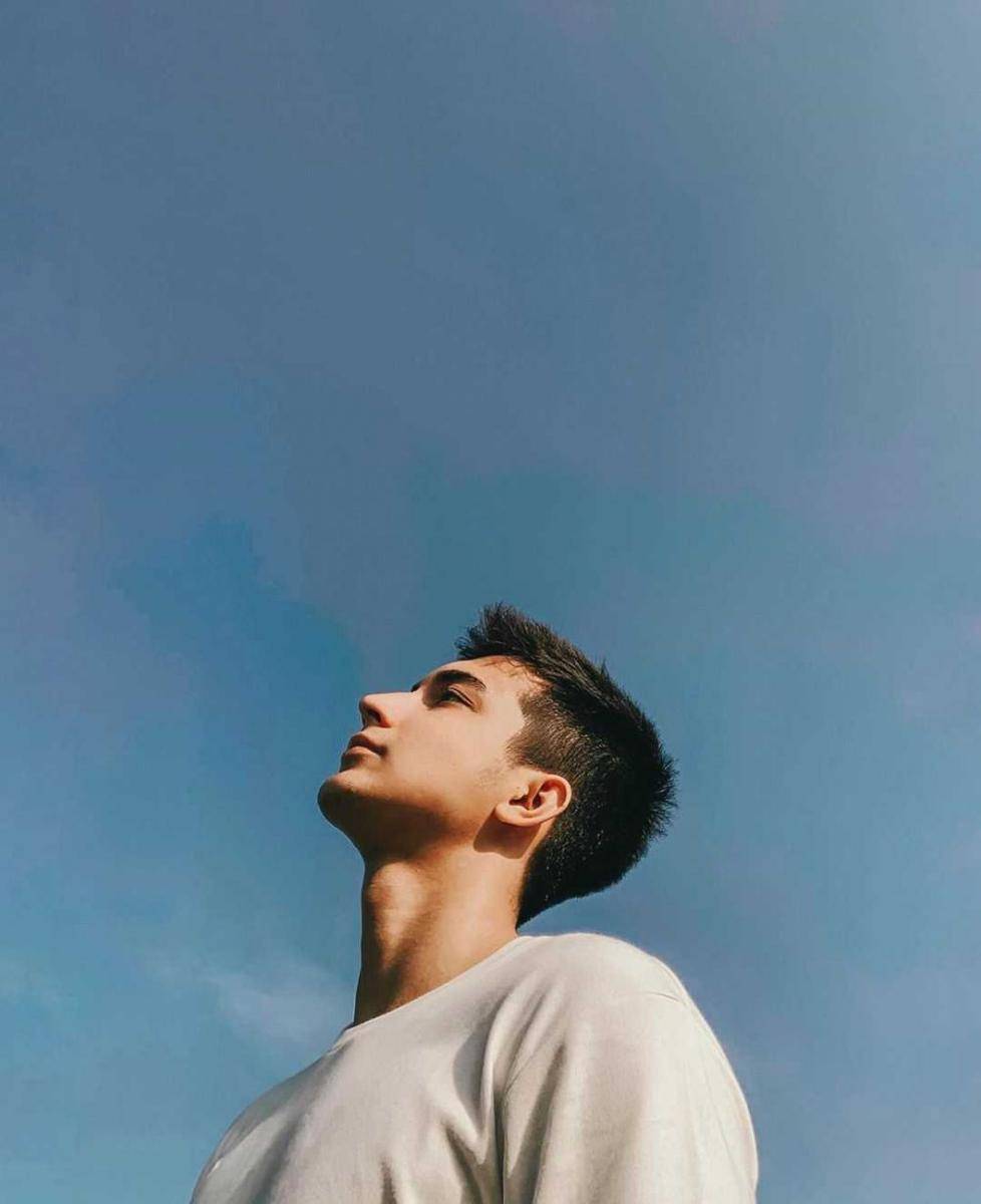 Instagram.com/juniorrobertss