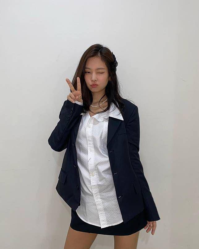 instagram.com/jennierubyjane