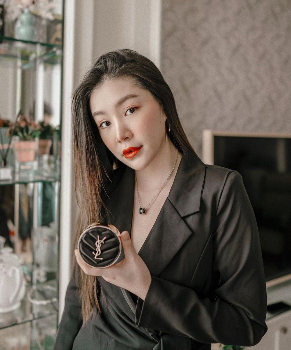 9 Potret Michimomo, Selebgram Keren dengan Gaya yang Hype Abis!
