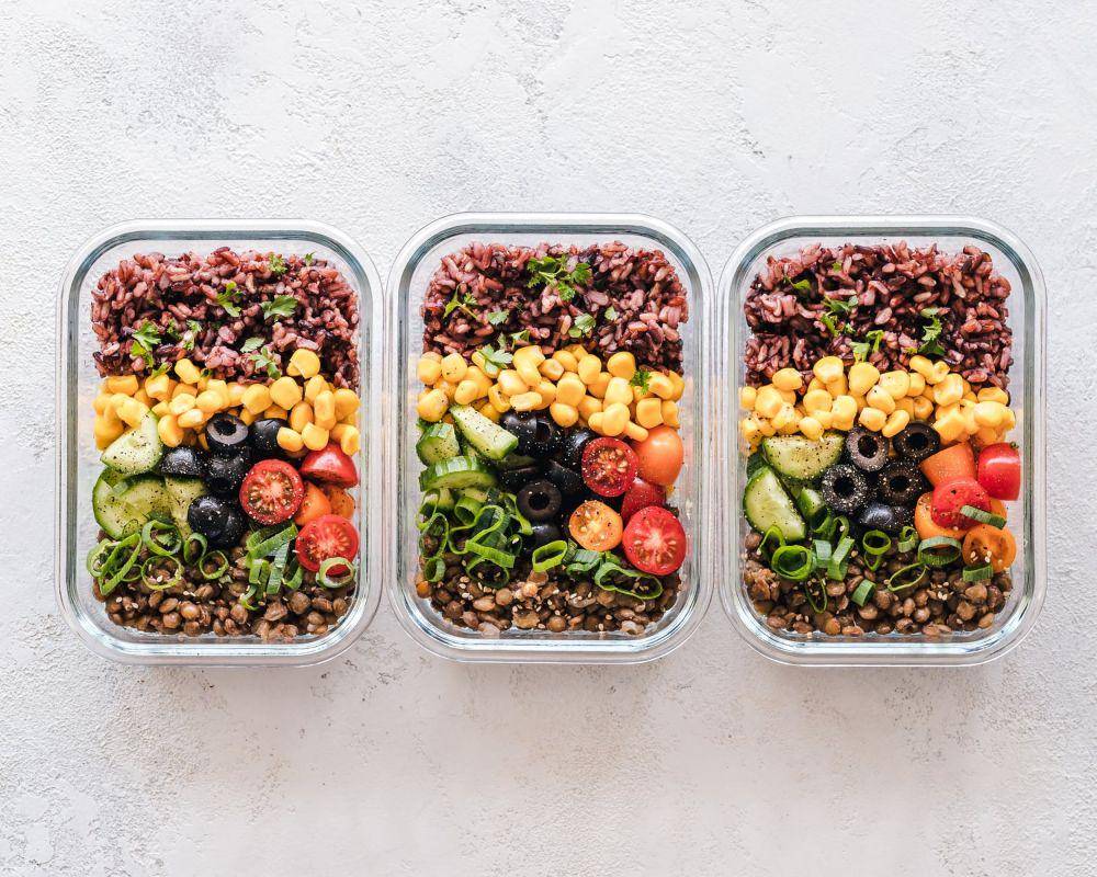 Bekal makanan (pexels.com/Ella Olsson)