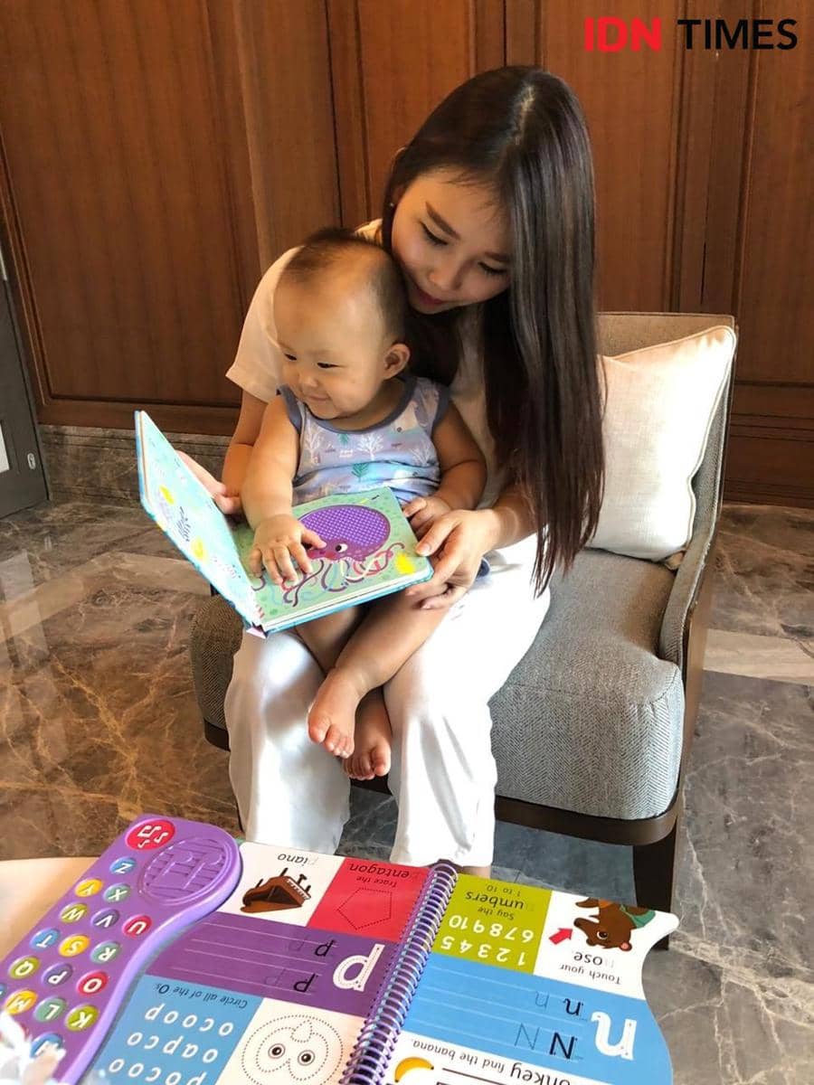 Sherly Lembono, rutin menyumbangkan ASI-nya ke panti asuhan. Sherly Lembono for IDN Times