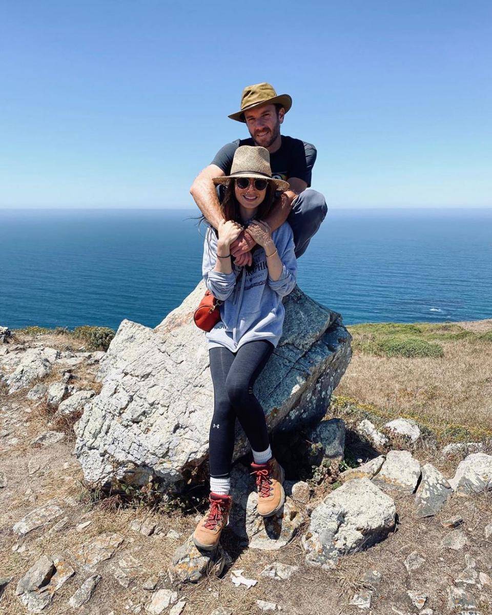 instagram.com/lilyjcollins