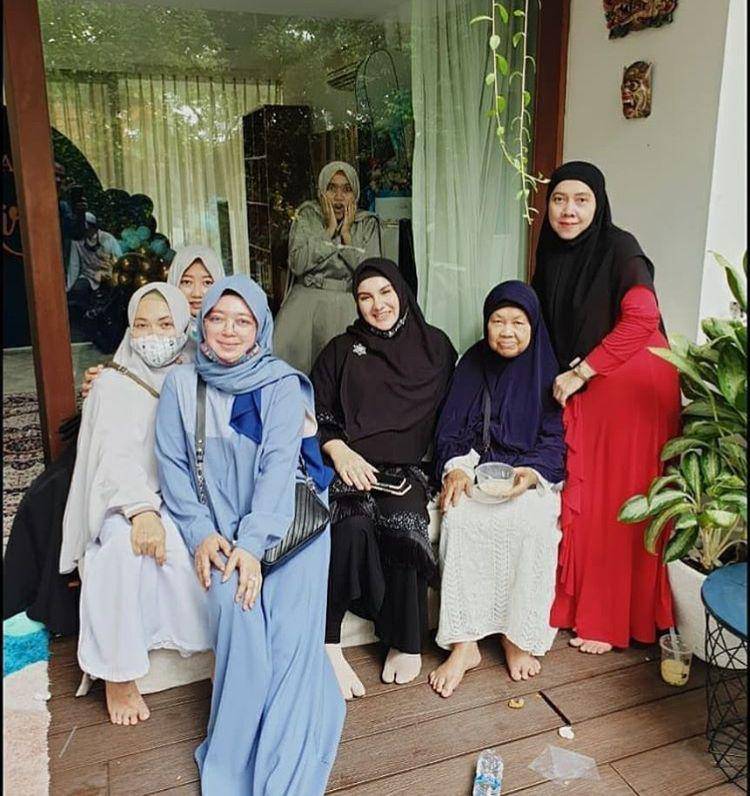 Instagram.com/fitriaa_ningsih96/