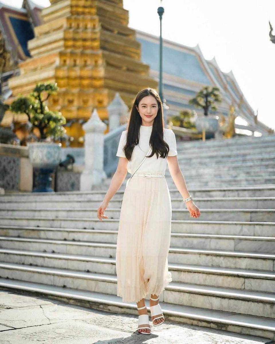 instagram.com/buanalinthip