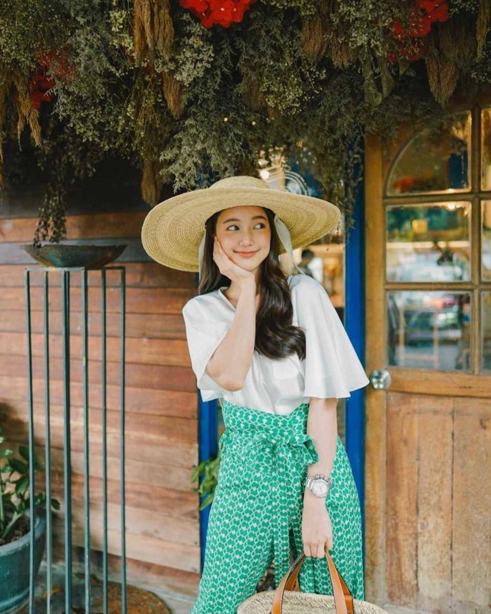 instagram.com/buanalinthip