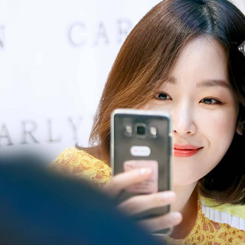Instagram.com/hyunjinni__