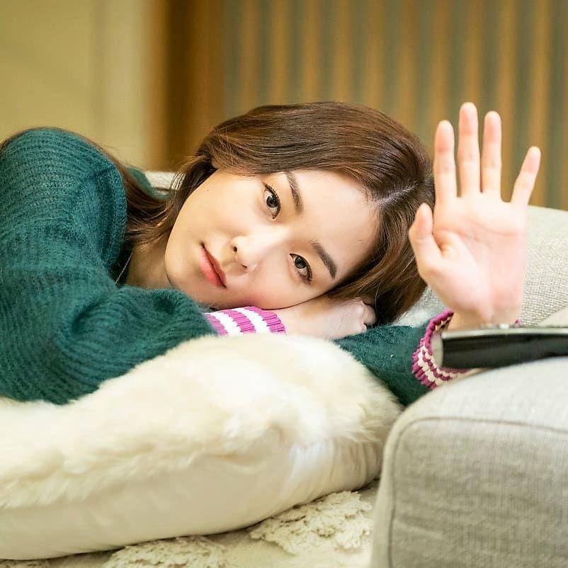 Instagram.com/hyunjinni__