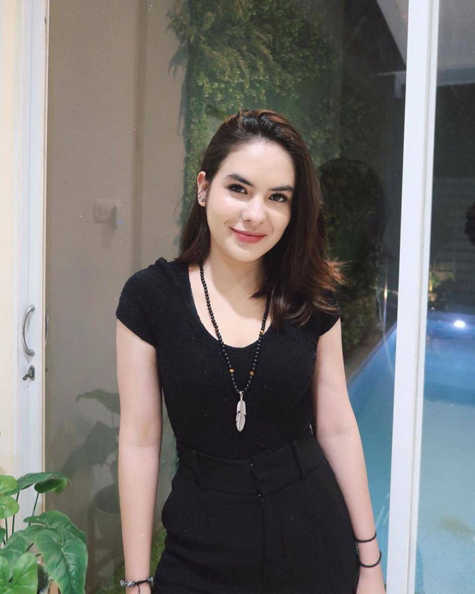 Instagram.com/steffizamoraaa