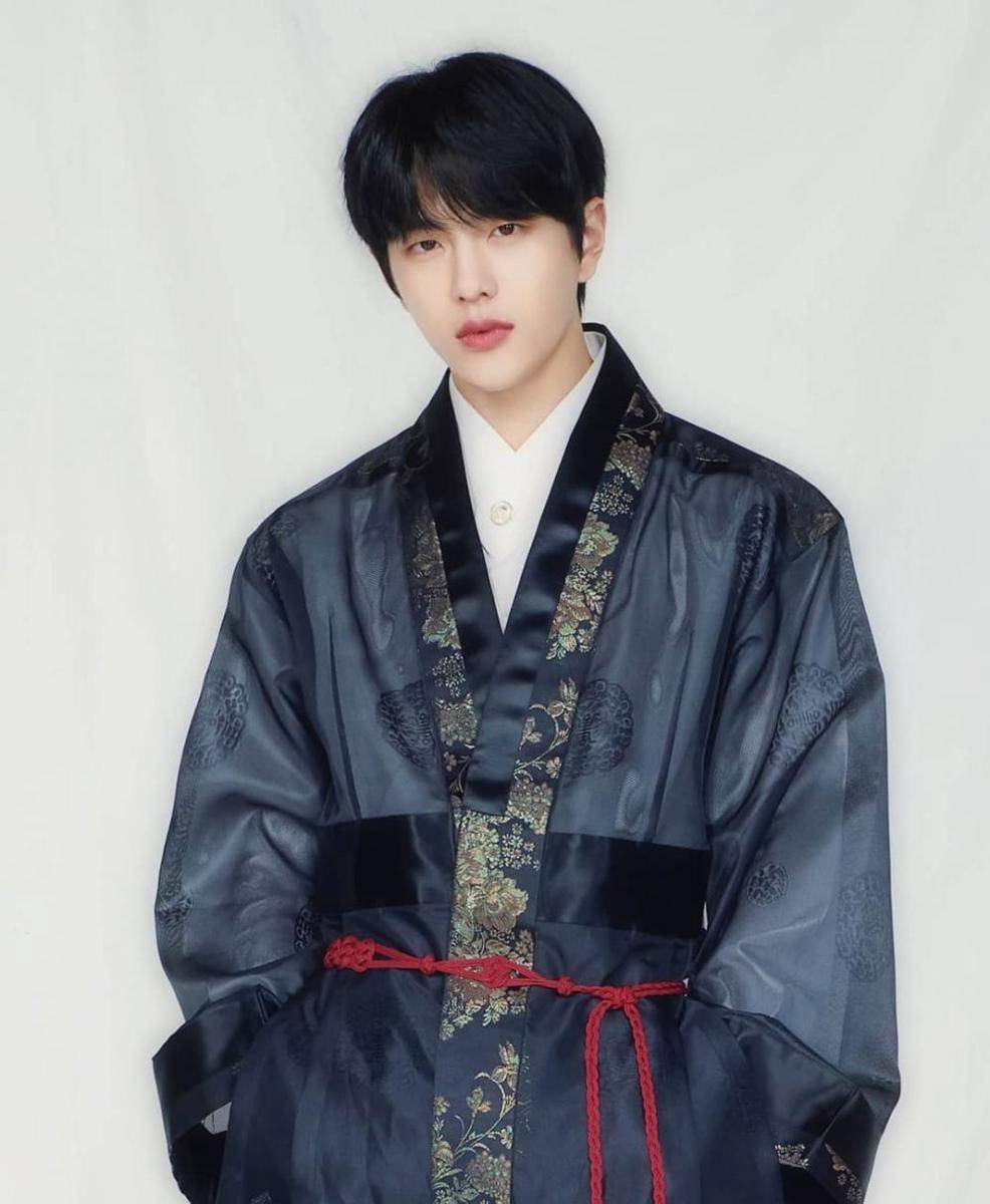 Instagram.com/choi_.bomin