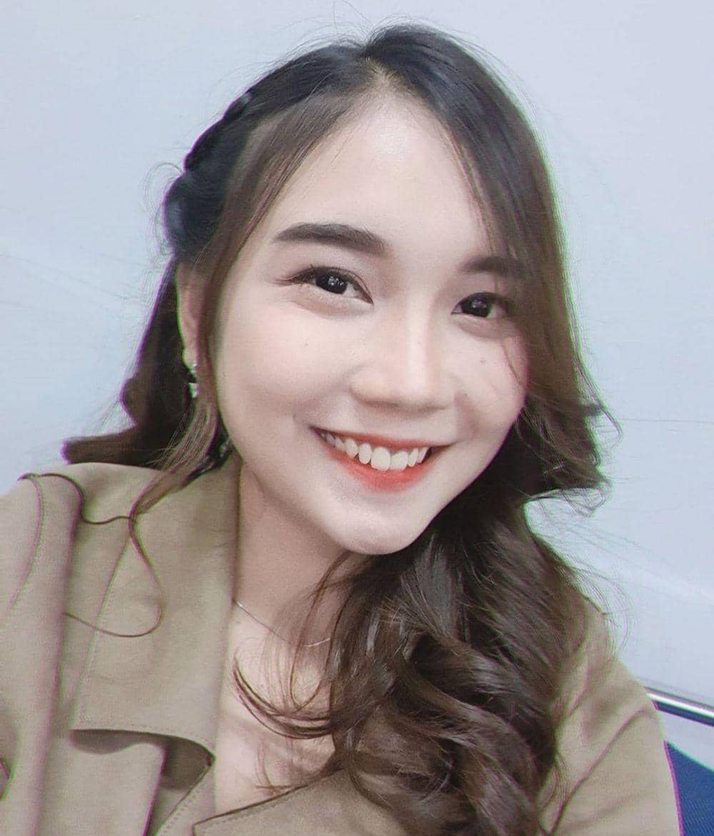 9 Potret Senyum Manis Yuriva, Eks JKT48 yang Ikut MasterChef Season 7