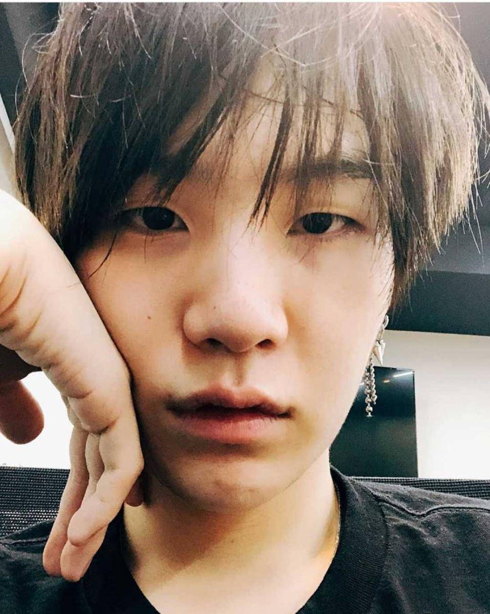 Instagram.com/bts.suga