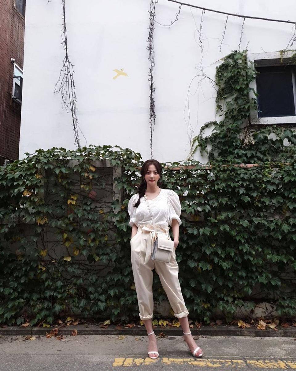 Instagram.com/hayoonsong1202