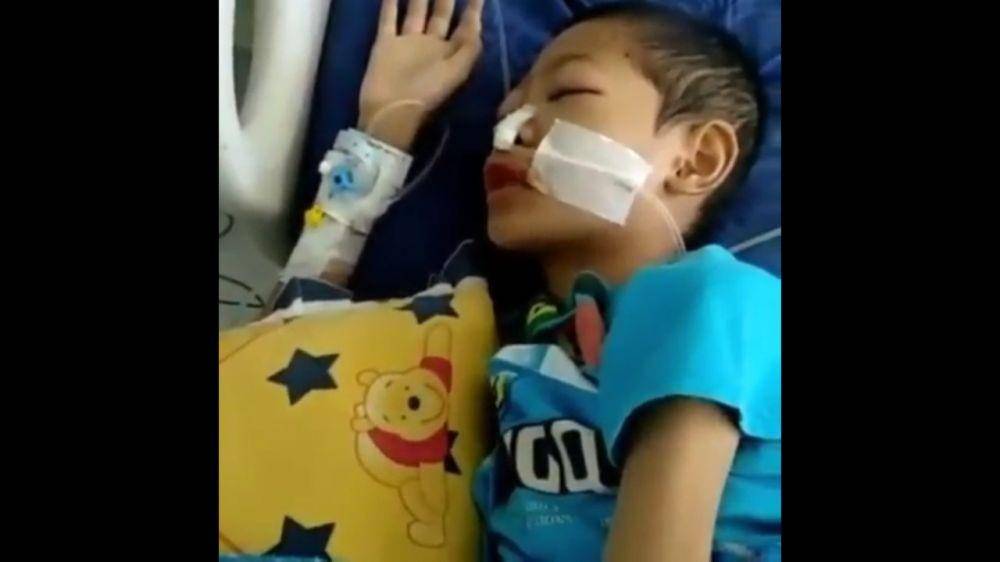 Hafiz cilik ini viral dalam kondisi kronis lantunkan ayat suci Al-Quran (Instagram.com/bangPepen03)