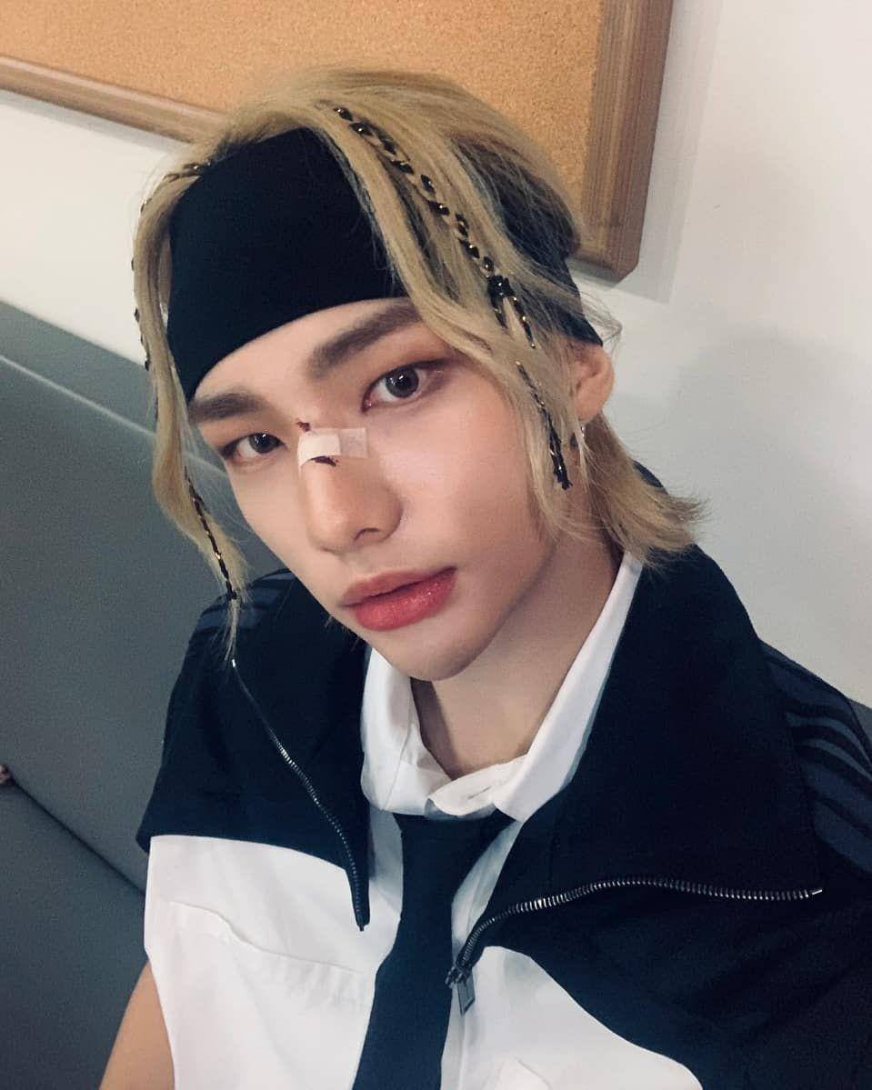 instagram.com/realstraykids
