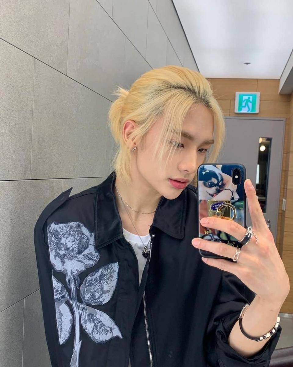 instagram.com/realstraykids