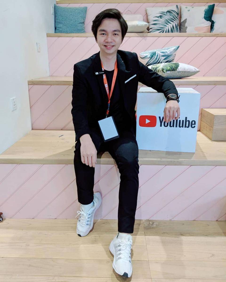 instagram.com/miawaug