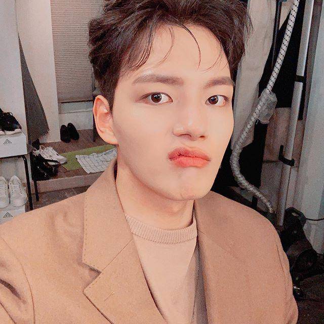 instagram.com/yeojin9oo