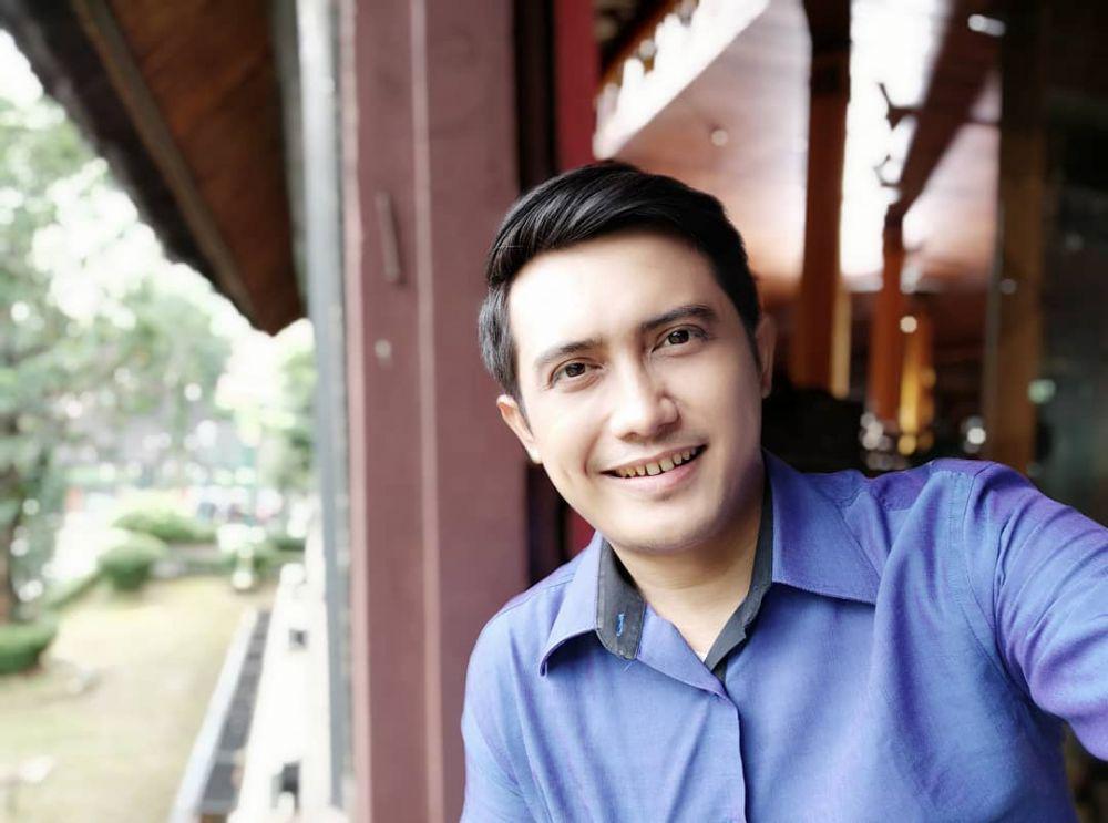 10 Potret Adem Aktor Ade Setiawan, Ahli Protagonis FTV!