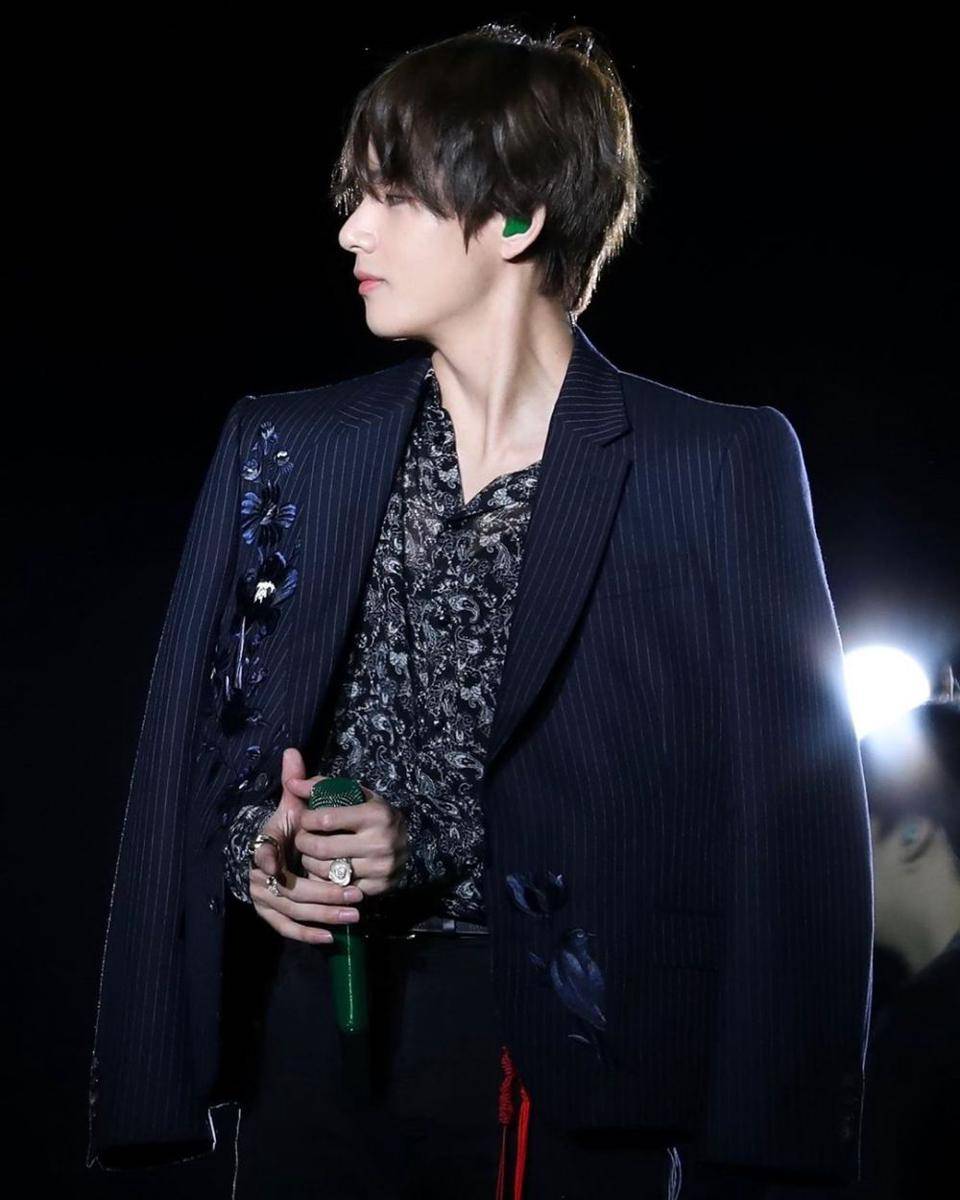 twitter.com/vantaehyungkim
