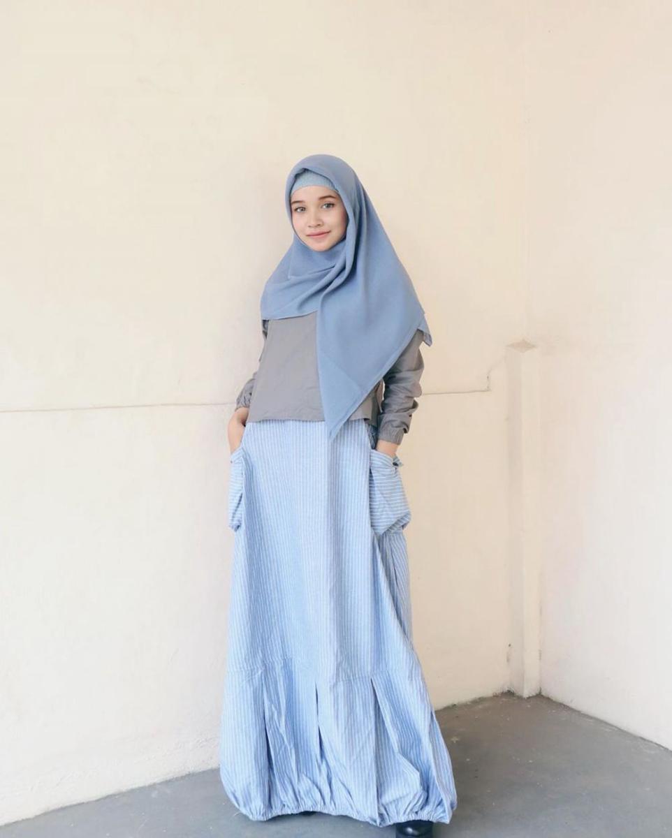 9 Potret Manis Tasya Rosmala Berhijab, Komentar Netizen Bikin Ngakak!