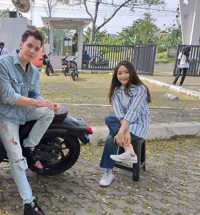 instagram.com/anakband_ofc
