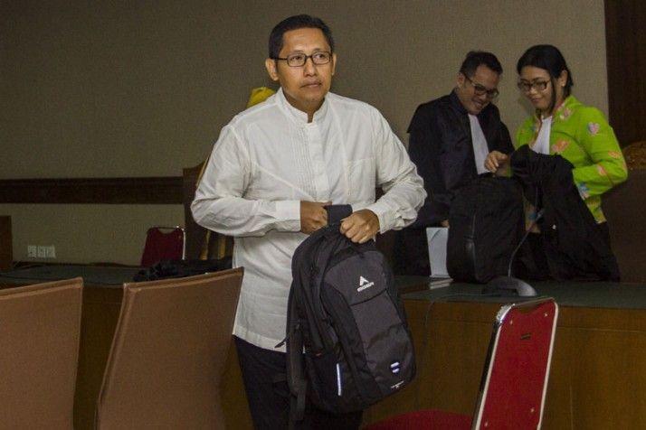 Bambang Widjojanto Tagih Janji Anas Urbaningrum Loncat dari Monas