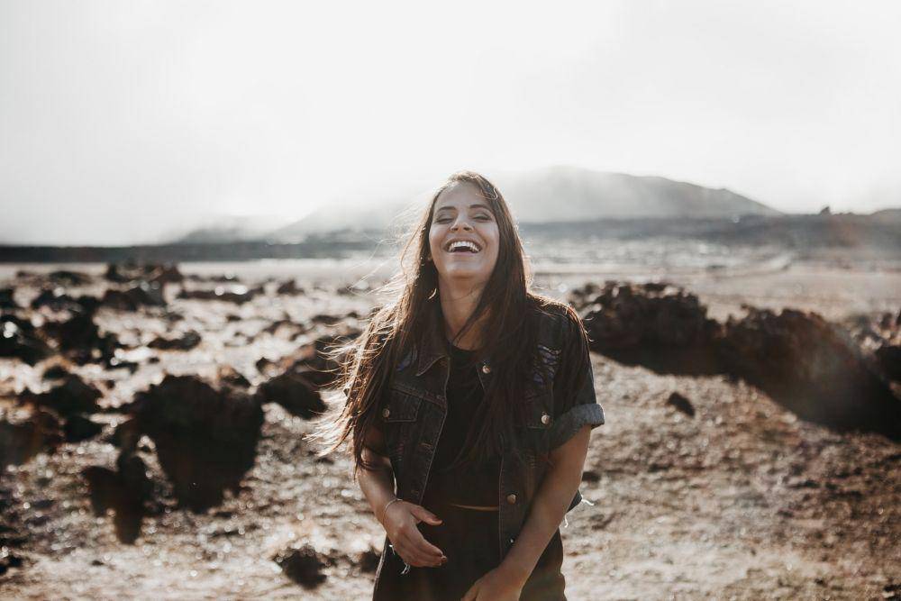 unsplash.com/candice picard