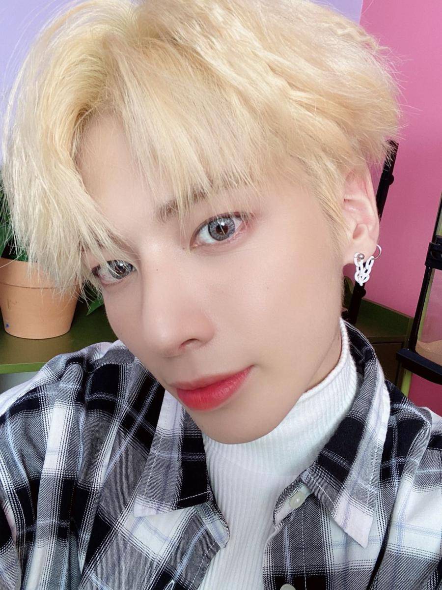 Twitter.com/TXT_members