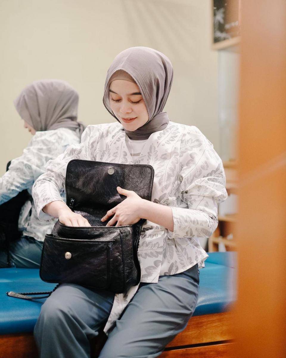 instagram.com/lestykejora