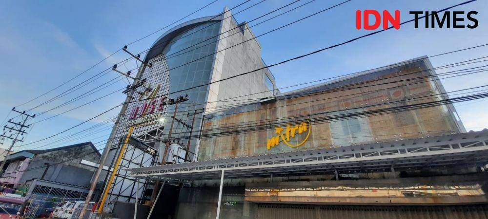 Mitra Pub Café & KTV di Jalan Mulawarman, Kelurahan Pelabuhan, Kecamatan Samarinda Kota (IDN Times/Yuda Almerio)