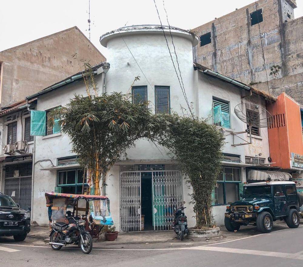 instagram.com/kedaikopiapek