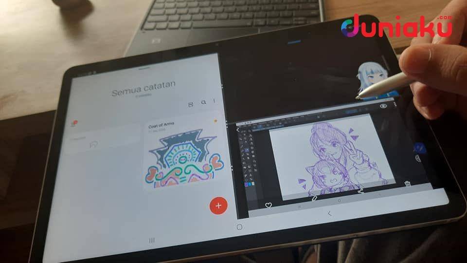 Proses tiga halaman serentak melalui Samsung Galaxy Tab S7. duniaku.com/Adhitya Daniel