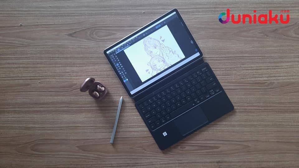 Ilustrasi dengan S Pen Samsung Galaxy Tab S7. duniaku.com/Adhitya Daniel