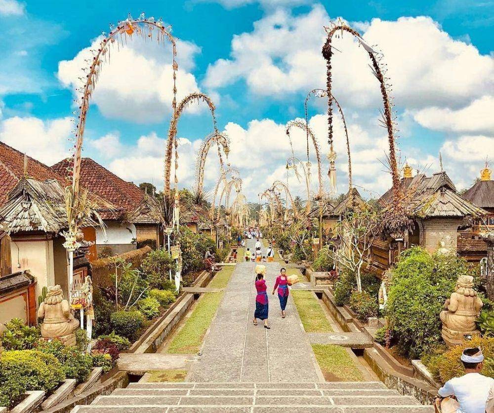 instagram.com/desa_adat_penglipuran