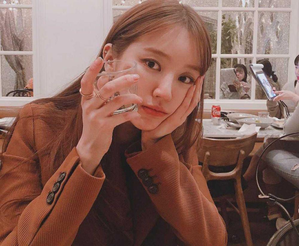 Genap Berusia 35 Tahun, 9 Potret Awet Muda Yoon Eun Hye yang Memesona