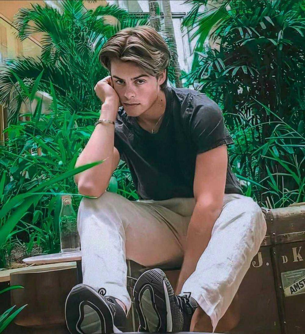 instagram.com/hermantommeraas