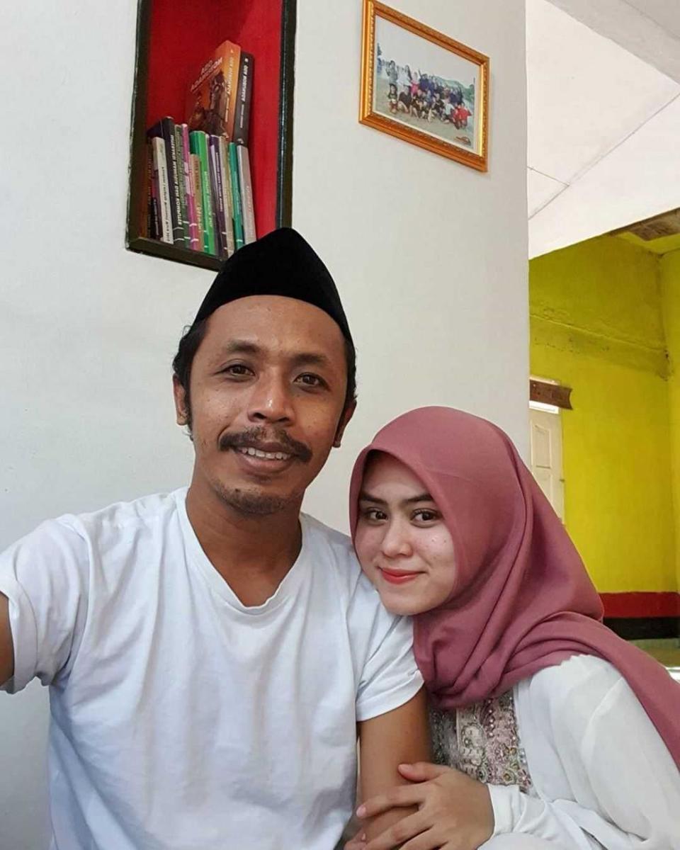 5 Seleb Ini Kepincut Pesona Presenter Berita, Ada Omesh dan Furry TOP