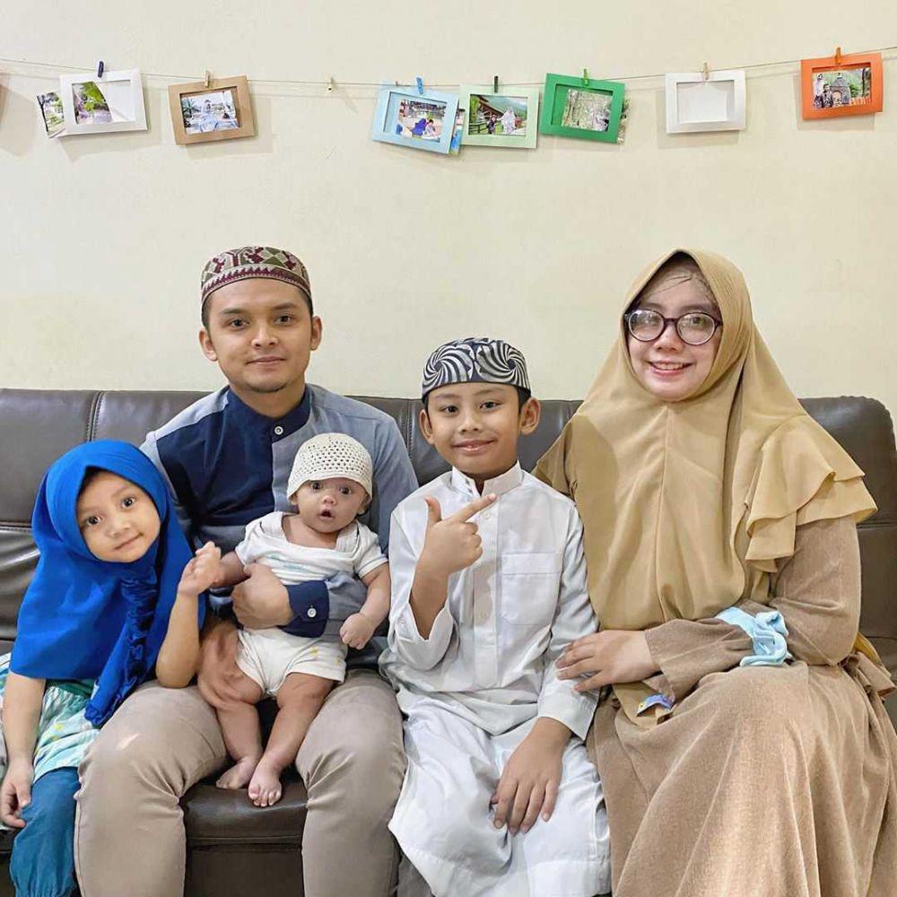 10 Potret Bukti Dodi ADAM yang Family Man Abis, Bikin Meleleh!