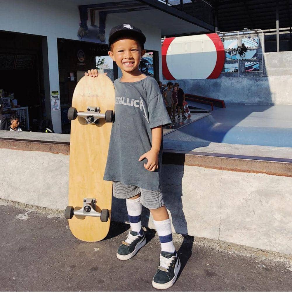 Instagram/kenjizizoubachdim