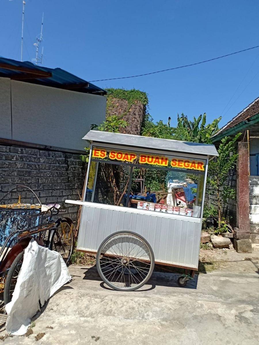 twitter.com/pisanknugget