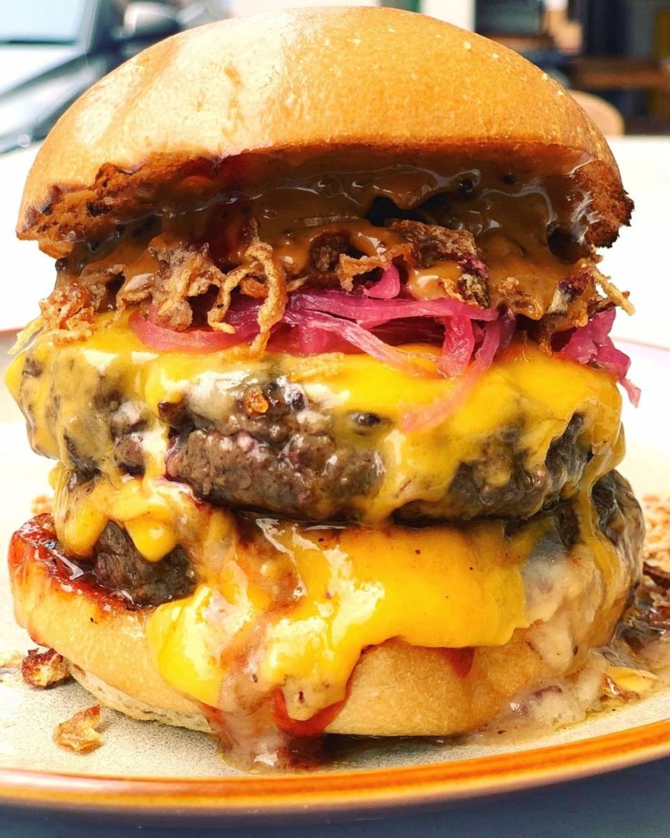instagram.com/threebunssg