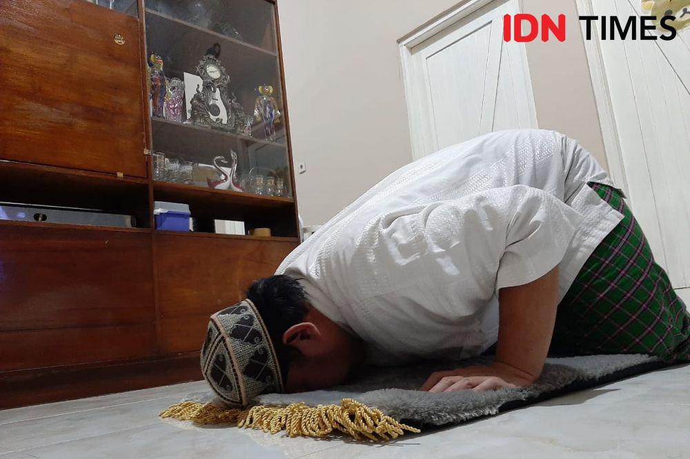 Tata Cara Sholat Tahajud Lengkap dengan Niat dan Doanya
