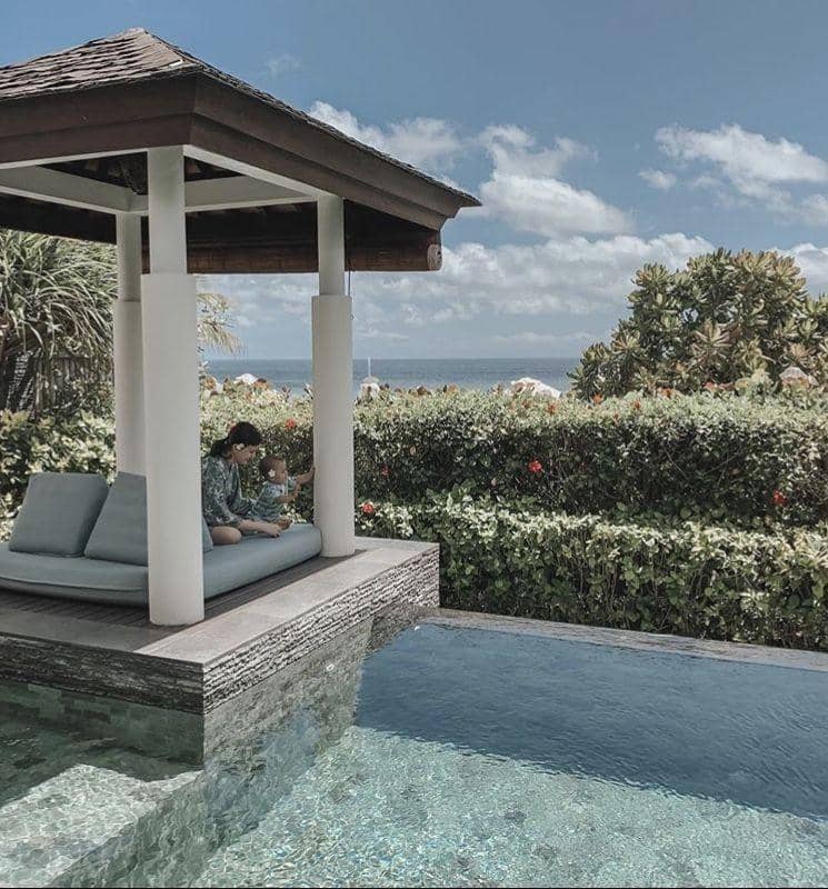 Instagram.com/kimbrlyryder/