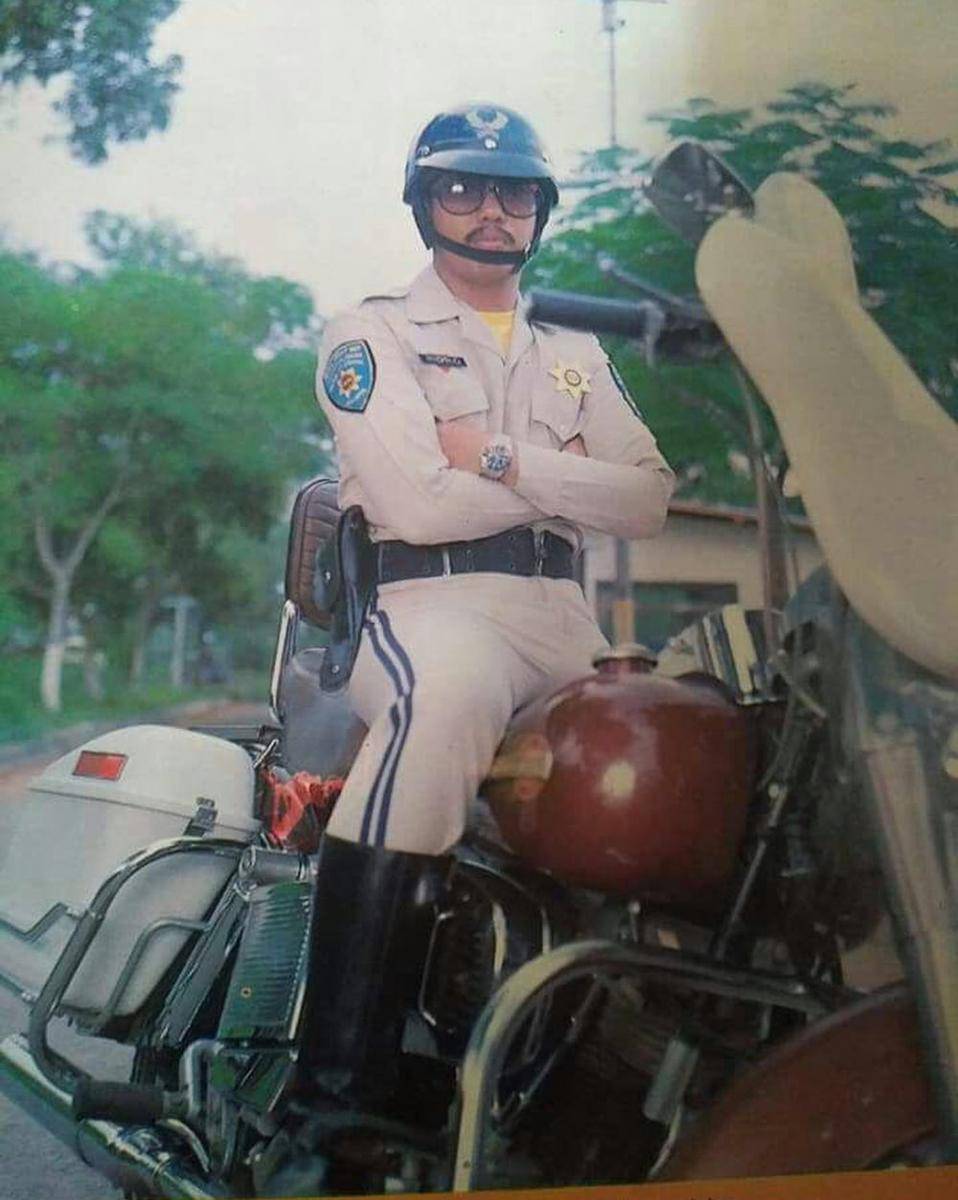 instagram.com/indrowarkop_asli