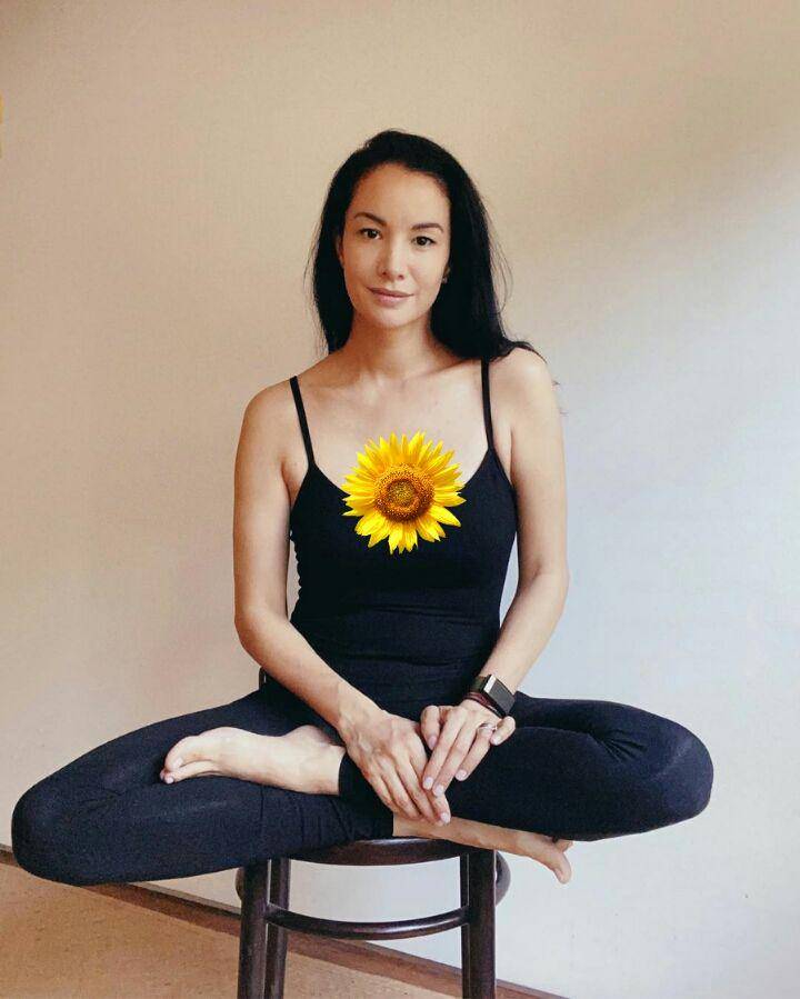instagram.com/nadyahutagalung