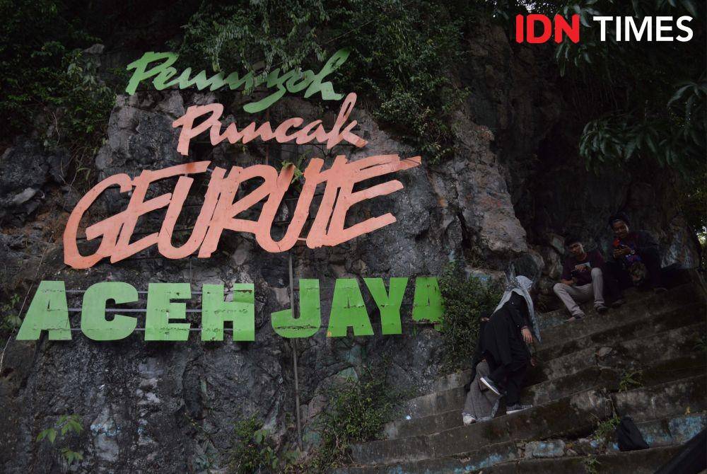 Destinasi wisata Puncak Gunung Geurute di Kabupaten Aceh Jaya, Aceh (IDN Times/Saifullah)